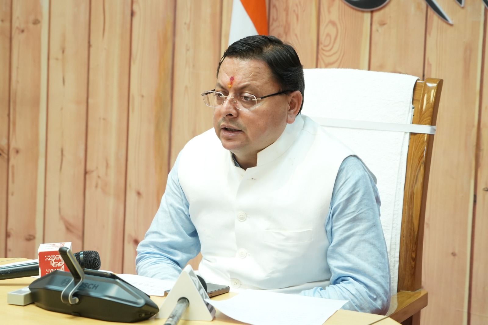 मुख्यमंत्री पुष्कर सिंह धामी ने  पुलिस महानिदेशक को पाकिस्तानी नागरिकों को चिन्हित कर उन्हें वापस भेजने की त्वरित कार्रवाई सुनिश्चित करने के दिए निर्देश।