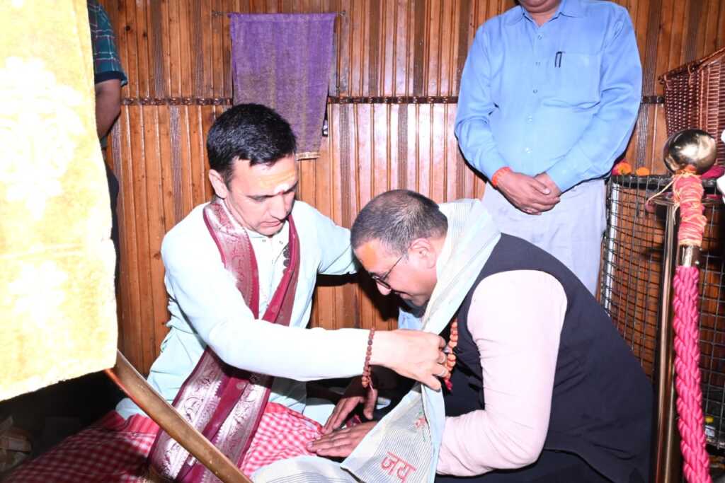 प्रशांत कुमार आर्या बने उत्तरकाशी के 25वें जिलाधिकारी