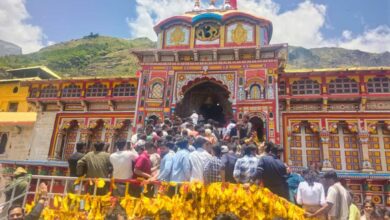 अहमदाबाद विमान दुर्घटना के दिवंगतों को बीकेटीसी और तीर्थ पुरोहितों ने दी श्रद्धांजलि