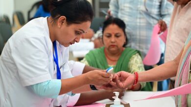 पत्रकारों के लिए मुख्यमंत्री धामी की पहल — देहरादून में विशेष स्वास्थ्य कैम्प का आयोजन