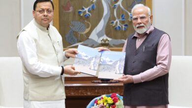 प्रधानमंत्री से मिले मुख्यमंत्री धामी, उत्तराखण्ड के लिए मांगा 7900 करोड़ का विशेष पैकेज