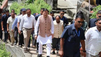 मुख्यमंत्री पहुँचे थराली, राहत एवं बचाव कार्यों का किया स्थलीय निरीक्षण