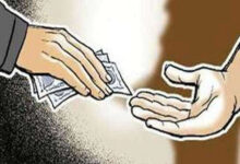 भ्रष्टाचार : सतपुली उपकोषाधिकारी 8 हजार की रिश्वत लेते गिरफ्तार