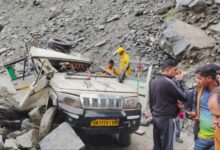 रुद्रप्रयाग में मुनकटिया लैंडस्लाइड जोन में बोलेरो वाहन हादसा, 2 की मौत, 3 घायल