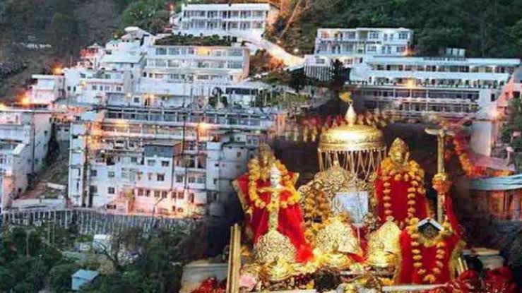 भक्तों की कमी से ठप कारोबार, वैष्णो देवी यात्रा में घोड़ा-पिट्ठू और दुकानदार चिंतित भक्तों की कमी से ठप कारोबार, वैष्णो देवी यात्रा में घोड़ा-पिट्ठू और दुकानदार चिंतित
