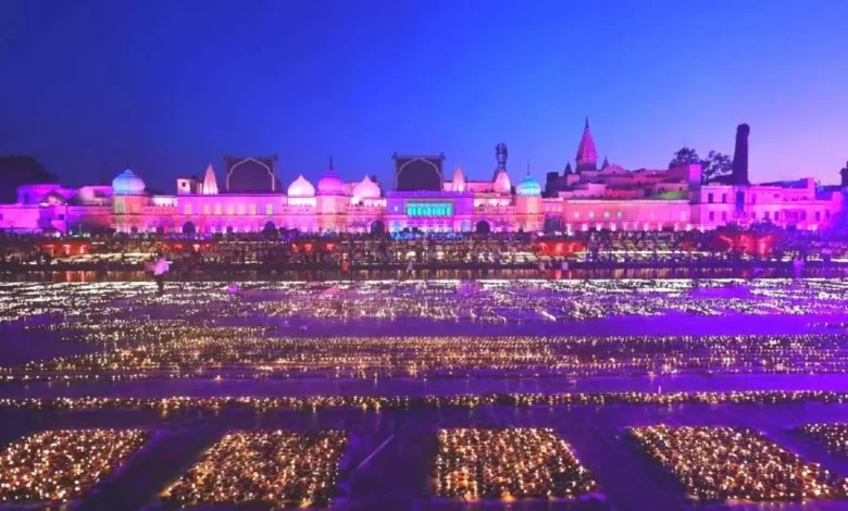 अयोध्या में दीपोत्सव 2025 बनेगा विश्व का सबसे भव्य आयोजन, 26 लाख दीपों से नहाएगी रामनगरी अयोध्या में दीपोत्सव 2025 बनेगा विश्व का सबसे भव्य आयोजन, 26 लाख दीपों से नहाएगी रामनगरी