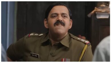 33 साल का इंतज़ार खत्म! ‘लापता लेडीज’ में पुलिसवाले के रोल के लिए रवि किशन को मिला पहला फिल्मफेयर अवॉर्ड