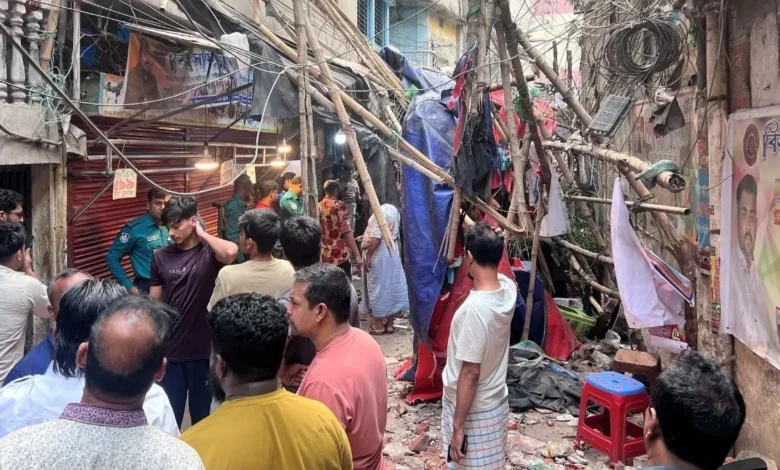 5.7 तीव्रता का भूकंप बांग्लादेश के ढाका के पास, कोलकाता और पश्चिम बंगाल में भी महसूस किए गए झटके 5.7 तीव्रता का भूकंप बांग्लादेश के ढाका के पास, कोलकाता और पश्चिम बंगाल में भी महसूस किए गए झटके