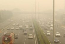 दिल्ली में वायु प्रदूषण चरम पर, लगातार 10वें दिन AQI ‘गंभीर’ स्तर में पहुँचा; सरकार ने जारी किए नए निर्देश
