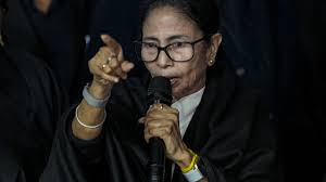 SIR के खिलाफ ममता बनर्जी की सुप्रीम कोर्ट में सीधी चुनौती, आज खुद होंगी पेश