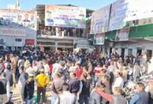 सरकार के खिलाफ कांग्रेस का शक्ति प्रदर्शन: देहरादून में विशाल राजभवन घेराव, भ्रष्टाचार, बेरोजगारी और कानून-व्यवस्था के मुद्दों पर हजारों कार्यकर्ताओं की रैली