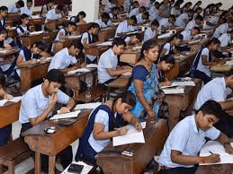 देशभर में CBSE बोर्ड परीक्षाओं का आगाज: 10वीं-12वीं के 43 लाख छात्र आज से दे रहे परीक्षा, कड़े सुरक्षा इंतजाम और सख्त नियम लागू