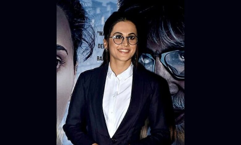 बॉक्स ऑफिस पर कड़ी टक्कर: Taapsee Pannu की ‘Assi’ रिलीज के बावजूद ‘O Romeo’ का जलवा बरकरार, नई फिल्मों पर पड़ी भारी बॉक्स ऑफिस पर कड़ी टक्कर: Taapsee Pannu की ‘Assi’ रिलीज के बावजूद ‘O Romeo’ का जलवा बरकरार, नई फिल्मों पर पड़ी भारी