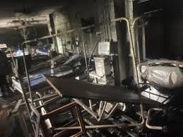 ओडिशा के कटक में अस्पताल के ICU में भीषण आग, 10 मरीजों की दर्दनाक मौत; जांच के आदेश, कर्मचारियों समेत कई लोग झुलसे ओडिशा के कटक में अस्पताल के ICU में भीषण आग, 10 मरीजों की दर्दनाक मौत; जांच के आदेश, कर्मचारियों समेत कई लोग झुलसे