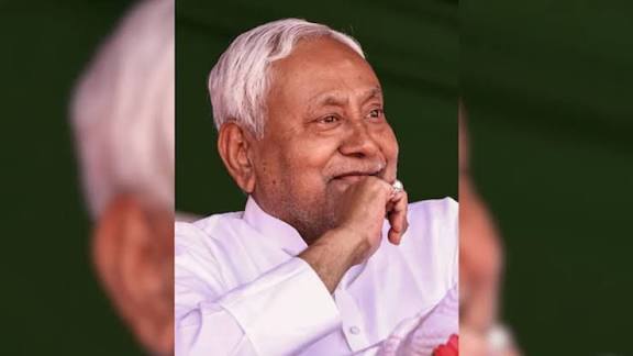 बिहार राजनीति में बड़ा बदलाव: Nitish Kumar ने विधान परिषद से दिया इस्तीफा, राज्यसभा का रास्ता साफ बिहार राजनीति में बड़ा बदलाव: Nitish Kumar ने विधान परिषद से दिया इस्तीफा, राज्यसभा का रास्ता साफ