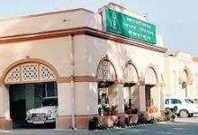 देहरादून नगर निगम में हंगामा: मेयर की कुर्सी पर बैठने वाले युवक की गिरफ्तारी, ऑपरेशन प्रहार में 43 हजार लोगों का सत्यापन