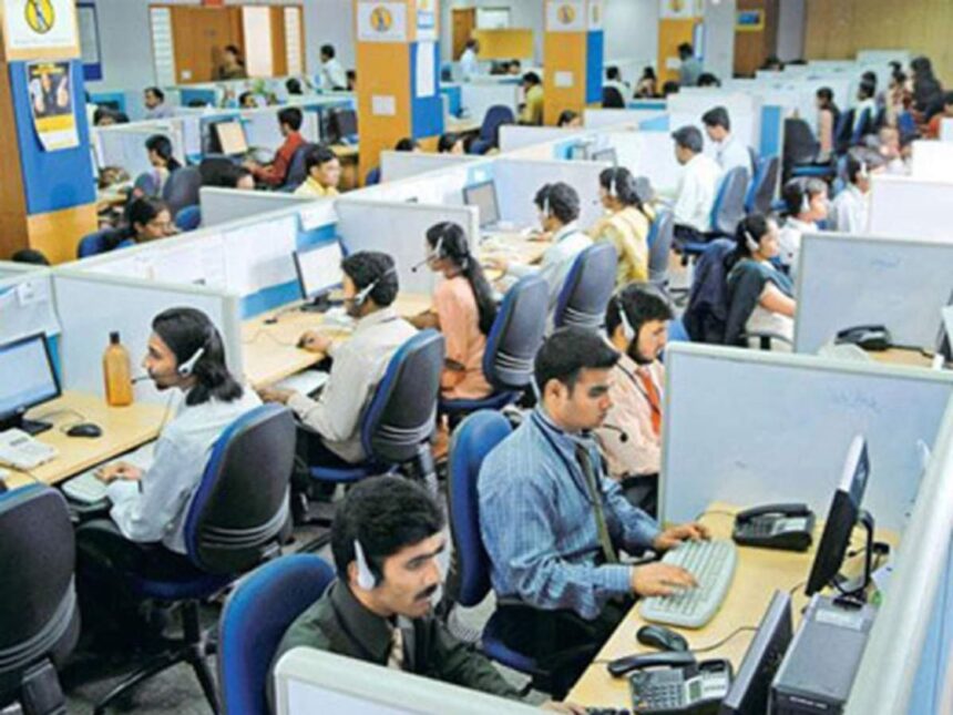 आईटी शेयरों की चमक से शेयर बाएं भारतीय आईटी कंपनियों के लिए भी सकारात्मक संकेत हैं। इसी कारण निवेशकों ने आईटी शेयरों में जमकर निवेश किया, जिसका सीधा असर बाजार की चाल पर दिखाई दिया।