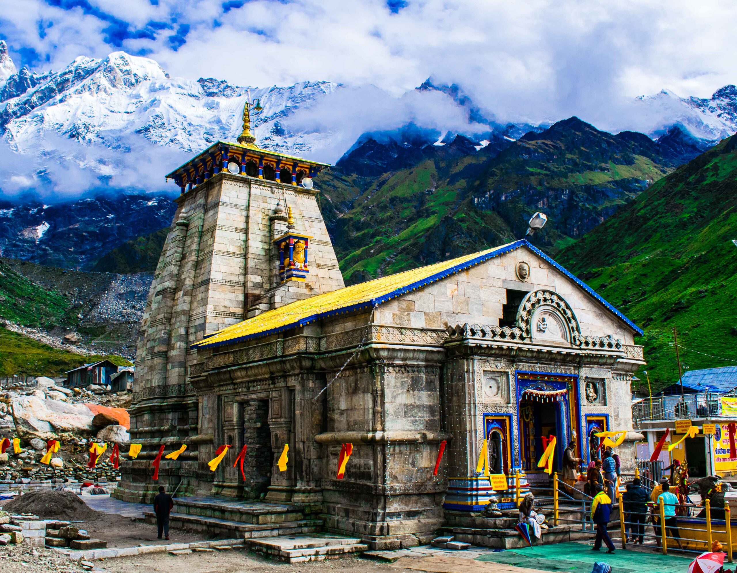 Weather Update: केदारनाथ में कड़ाके की ठंड, केरल में ट्रेन हादसा, मध्य प्रदेश में बारिश की आशंका