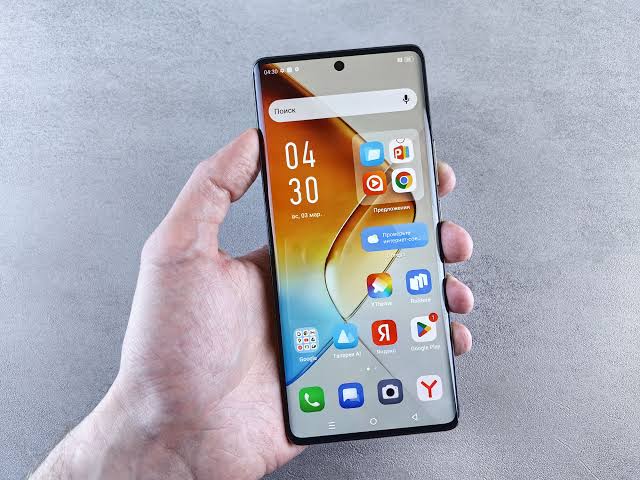 Mobile Cashback Fraud: नया फोन खरीदने के बाद न करें ये गलती, खाली हो सकता है बैंक अकाउंट